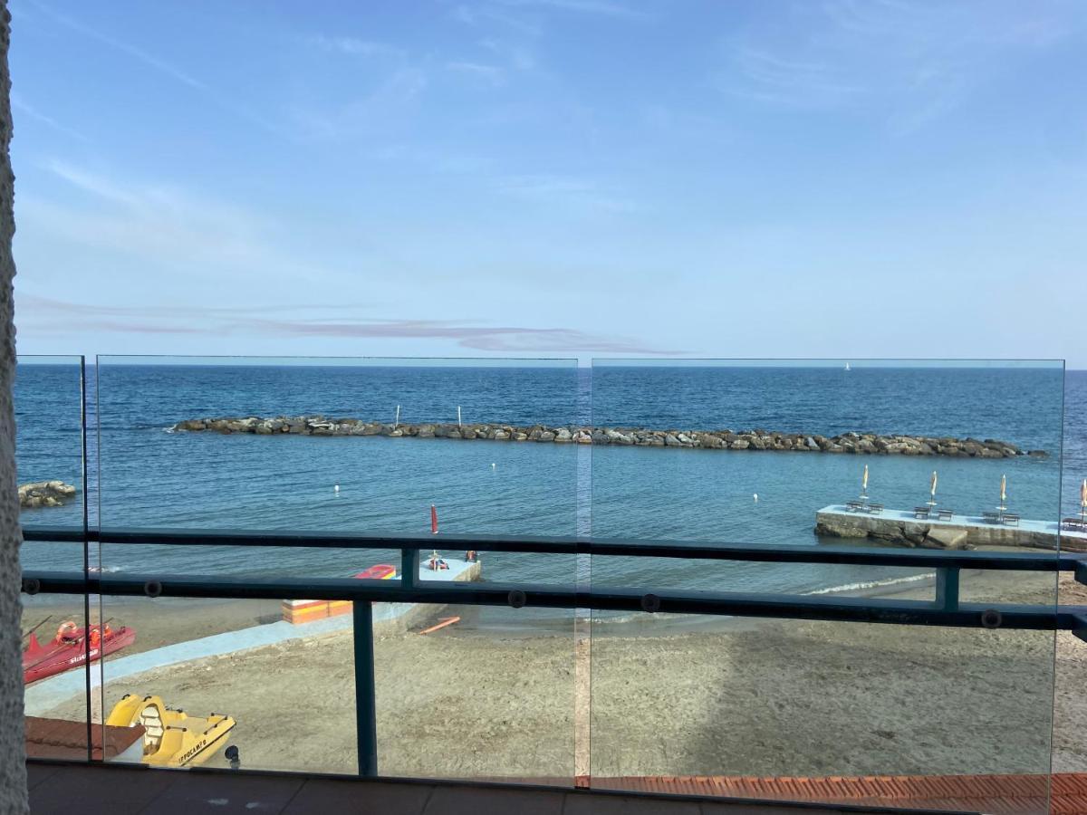 Villa Rita Sea Front View Sanremo - Parcheggio Gratuito In Struttura Eksteriør bilde